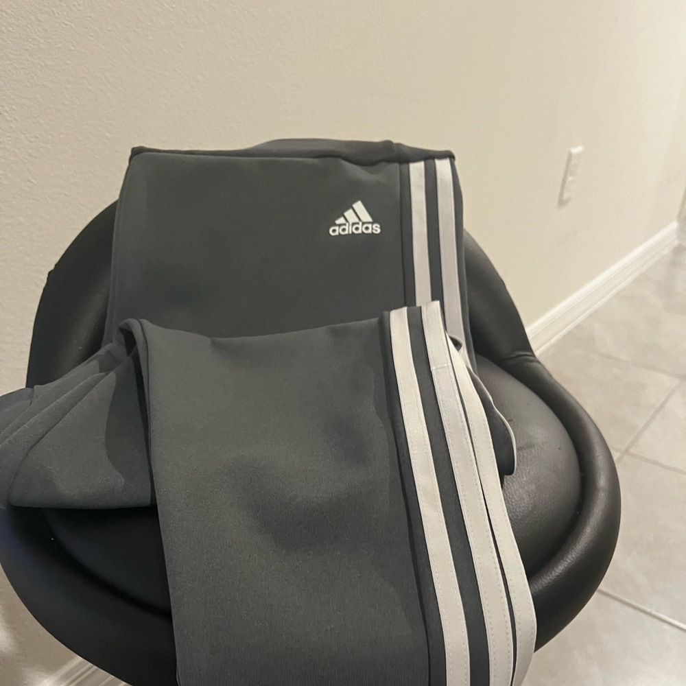 Womens Adidas leggings